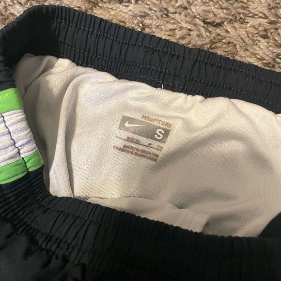 Nike Tempo Track Women's Running Shorts - Picture 4 of 4